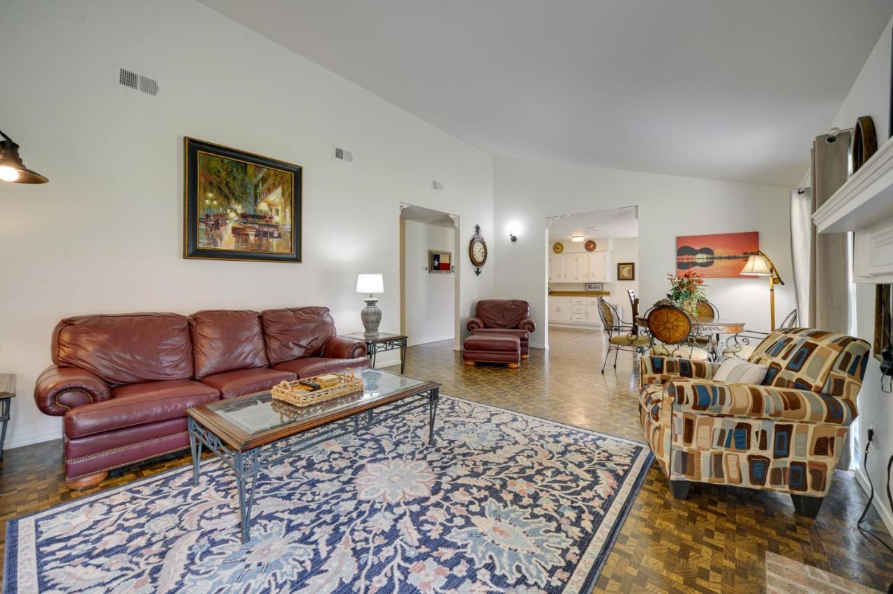 Mcqueeney Vacation Rental About 10 Mi To New Braunfels Екстер'єр фото