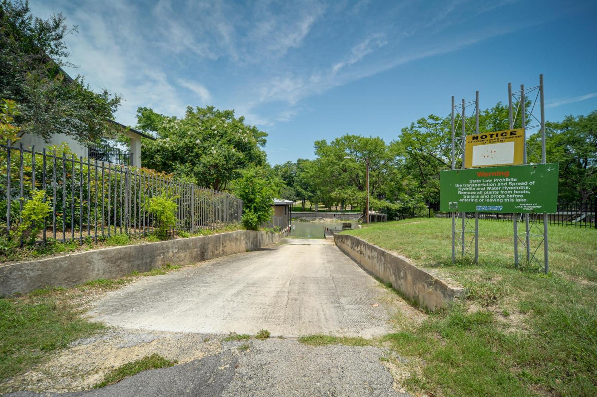 Mcqueeney Vacation Rental About 10 Mi To New Braunfels Екстер'єр фото
