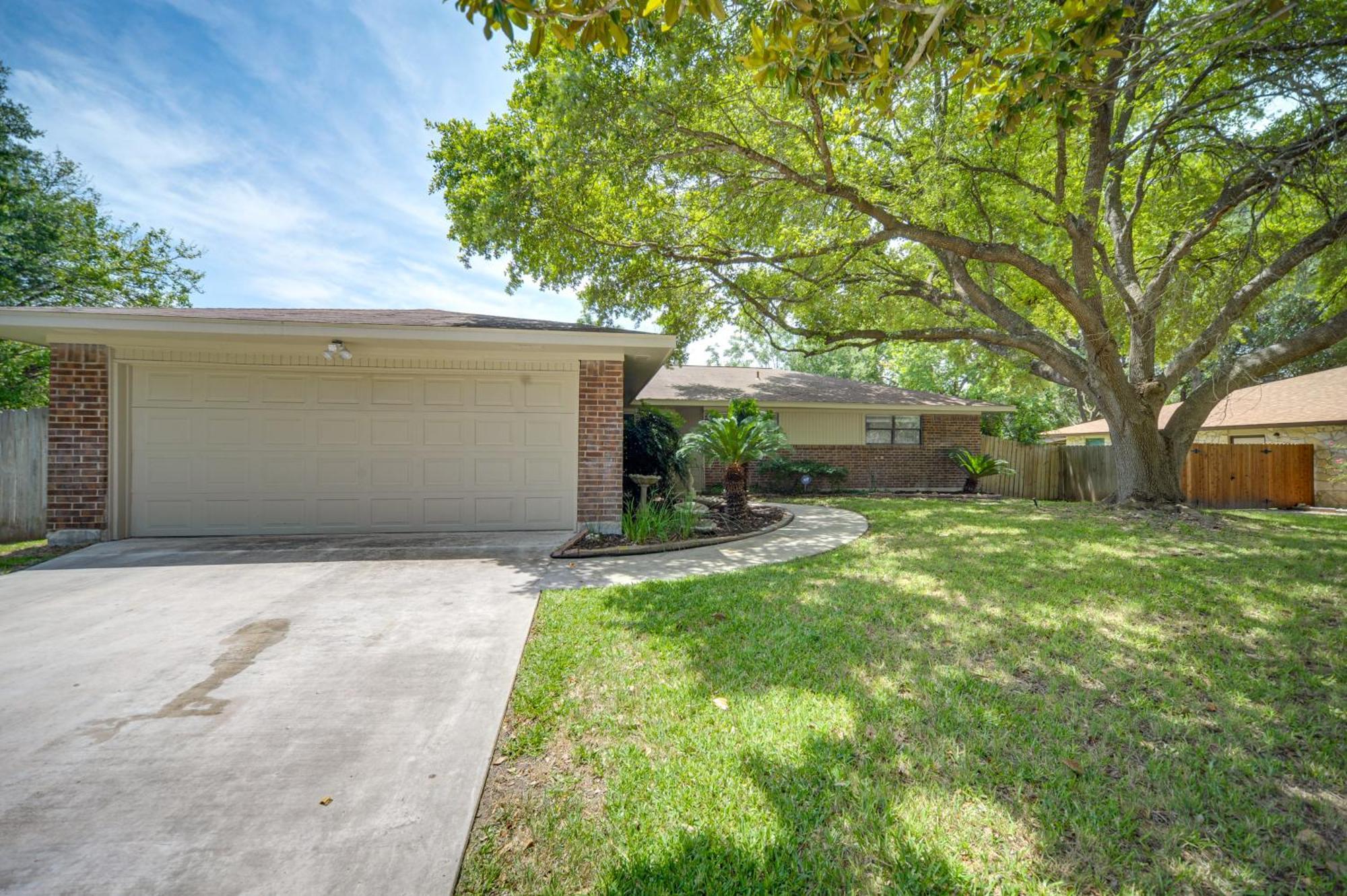 Mcqueeney Vacation Rental About 10 Mi To New Braunfels Екстер'єр фото